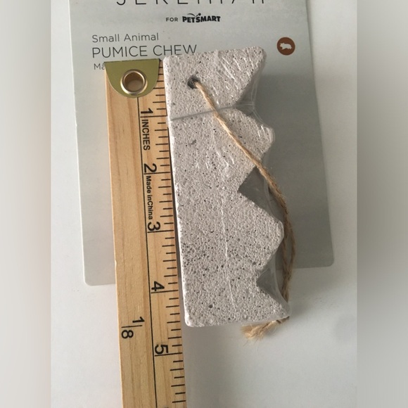 Nate + Jeremiah Pumice Small Animal Chews 4.5" x 1.5" Small Animal - Picture 3 of 6